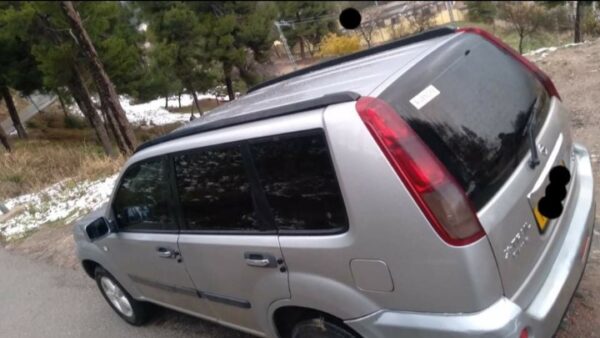 ⁦Nissan x-trail 2.2dci 136ch 2009⁩ - الصورة ⁦2⁩