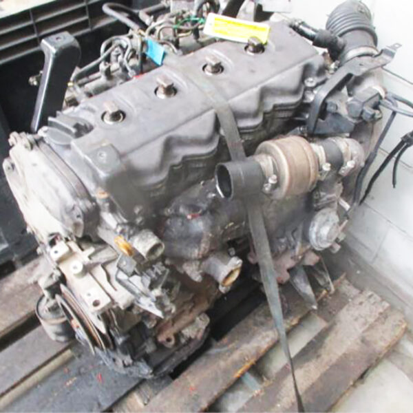 محرك Nissan X-trail T30 YD22