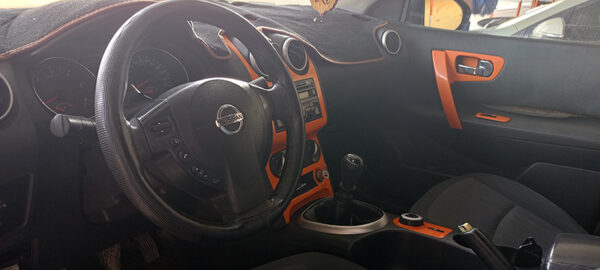 ⁦Nissan qashqai+2 2.0dci 150ch 2011⁩ - الصورة ⁦3⁩